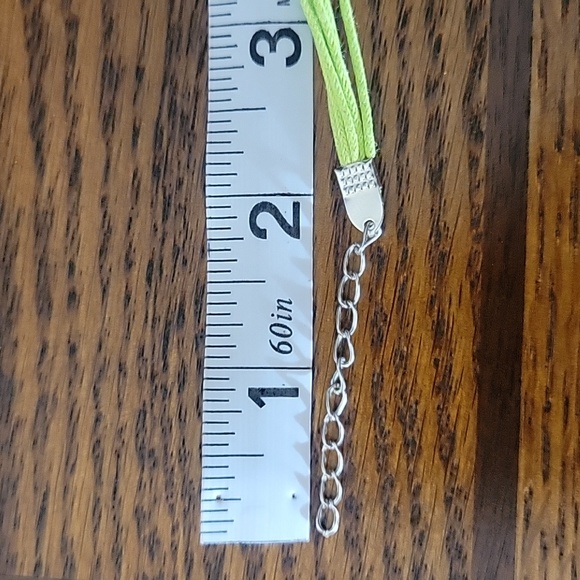 Green Necklace - Picture 10 of 10